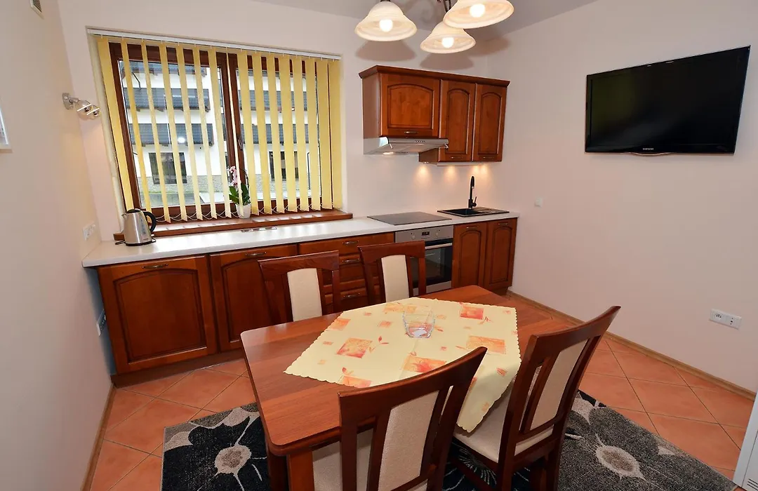 Apartament Kosista-1